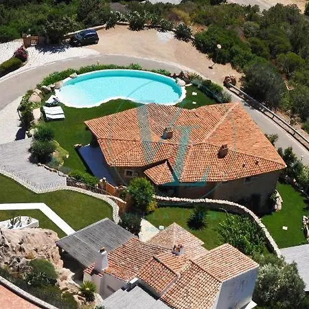Lino Villa